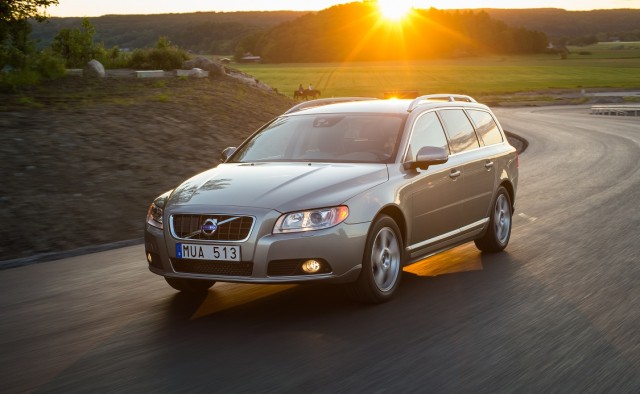 New Volvo V70 2013 (1).jpg